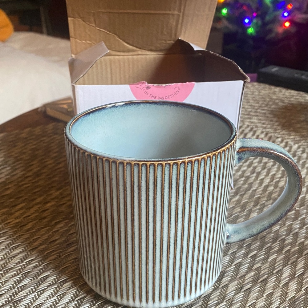 Monito Ribbed Blue and Brown Ceramic Mug NWOT